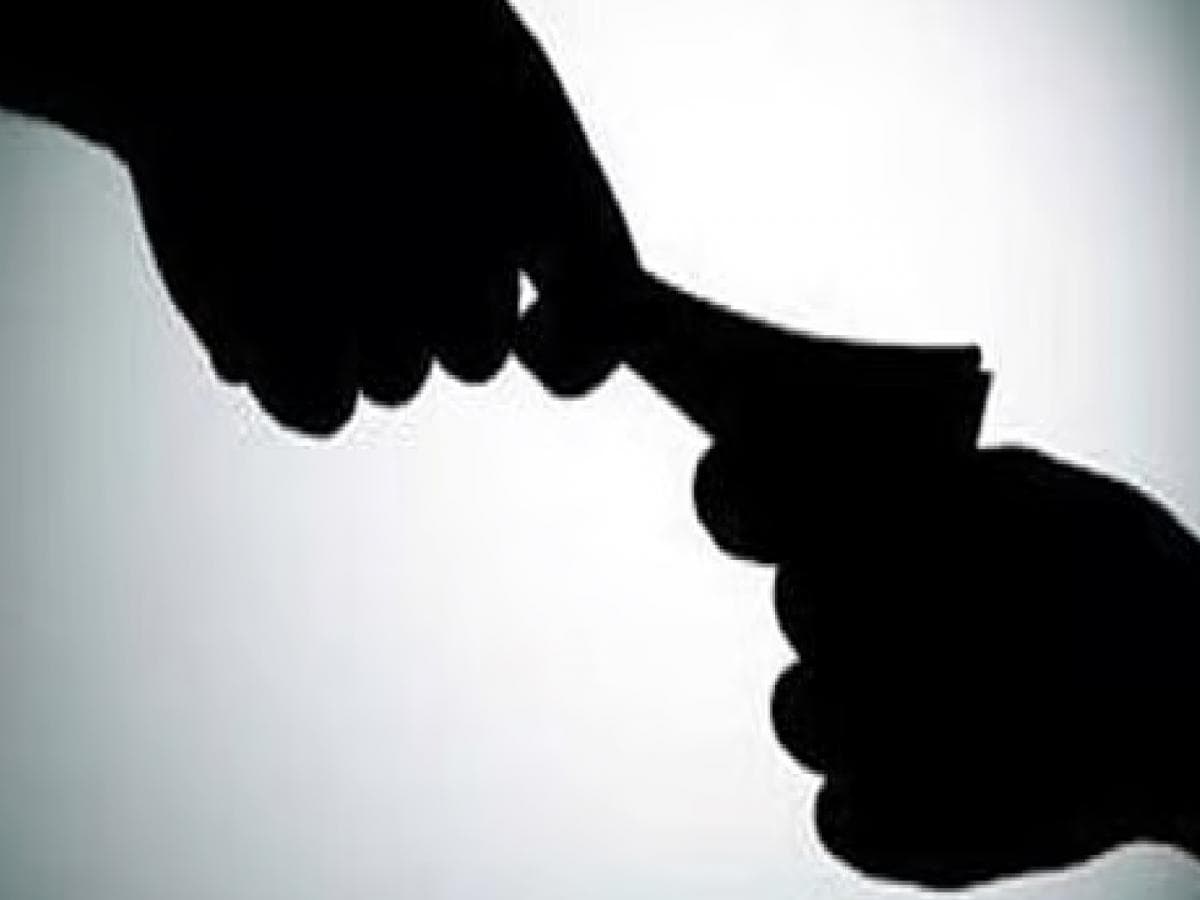 Bribery Case in Ratnagiri: मंडल अधिकारी अनिल जाधवला लाच घेताना रंगेहाथ पकडले