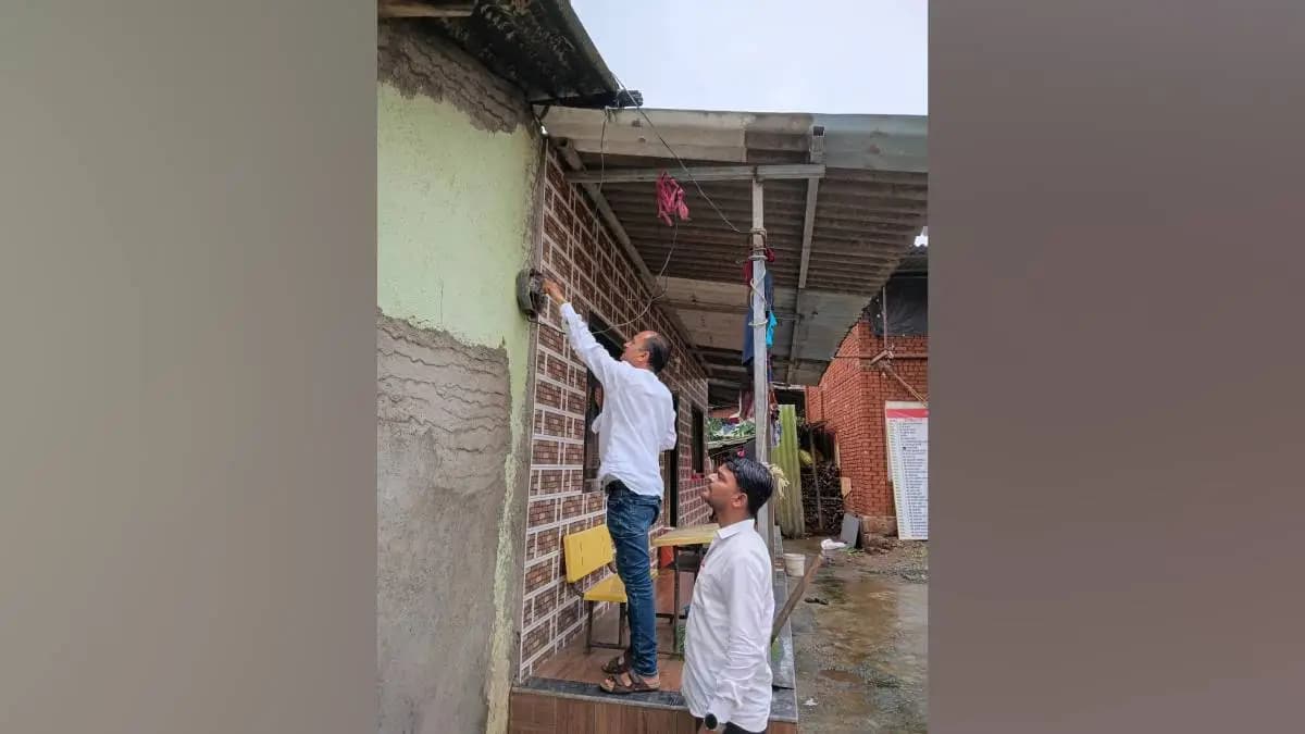 Power Theft Crackdown:शहापूर, मुरबाड तालुक्यांत महावितरणचा वीज चोरांना दणका