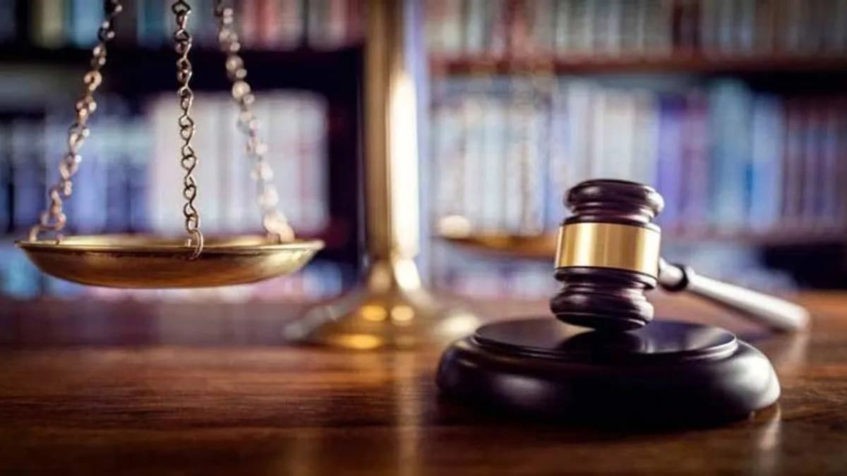Job Security Not Affected by Land Dispute:जमिनीच्या वादाचा फटका नोकरीला बसणार नाही; उच्च न्यायालयाचा महत्त्वपूर्ण निर्णय…