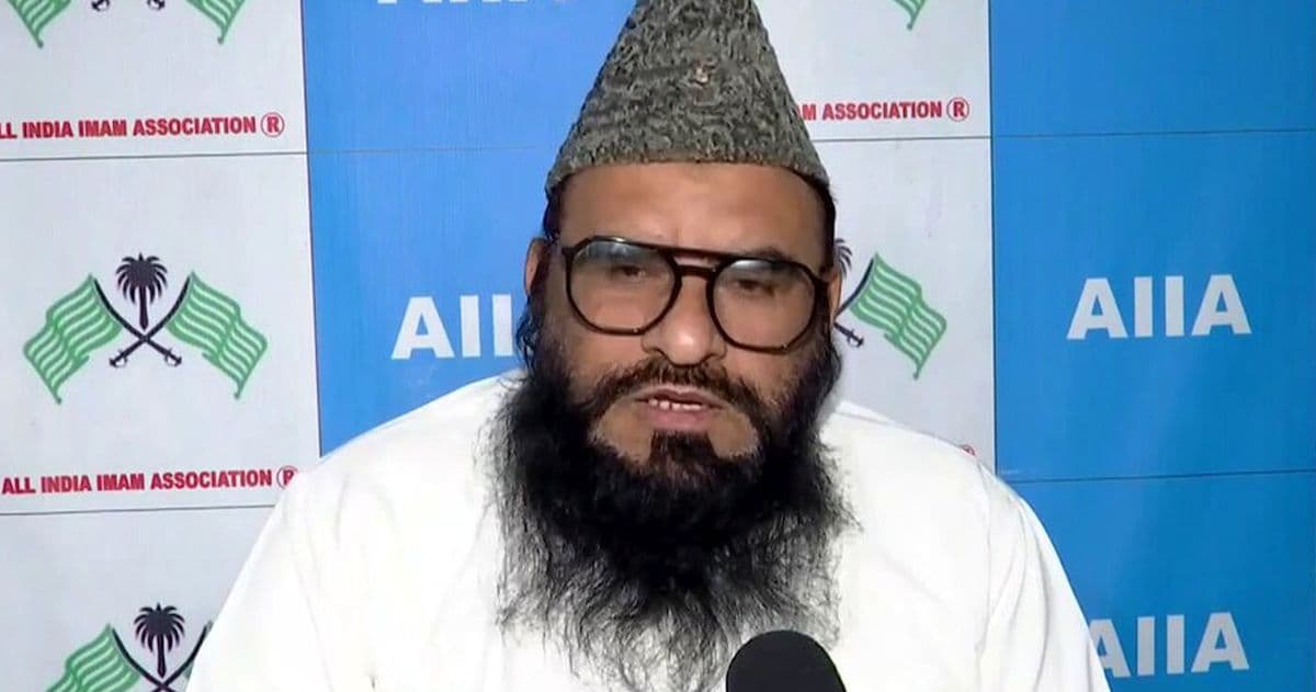Controversial Remarks on Devotees: शिवभक्तांवर आक्षेपार्ह टिप्पण्या करणाऱ्या मौलाना साजिद रशीदी यांच्यावर गुन्हा दाखल