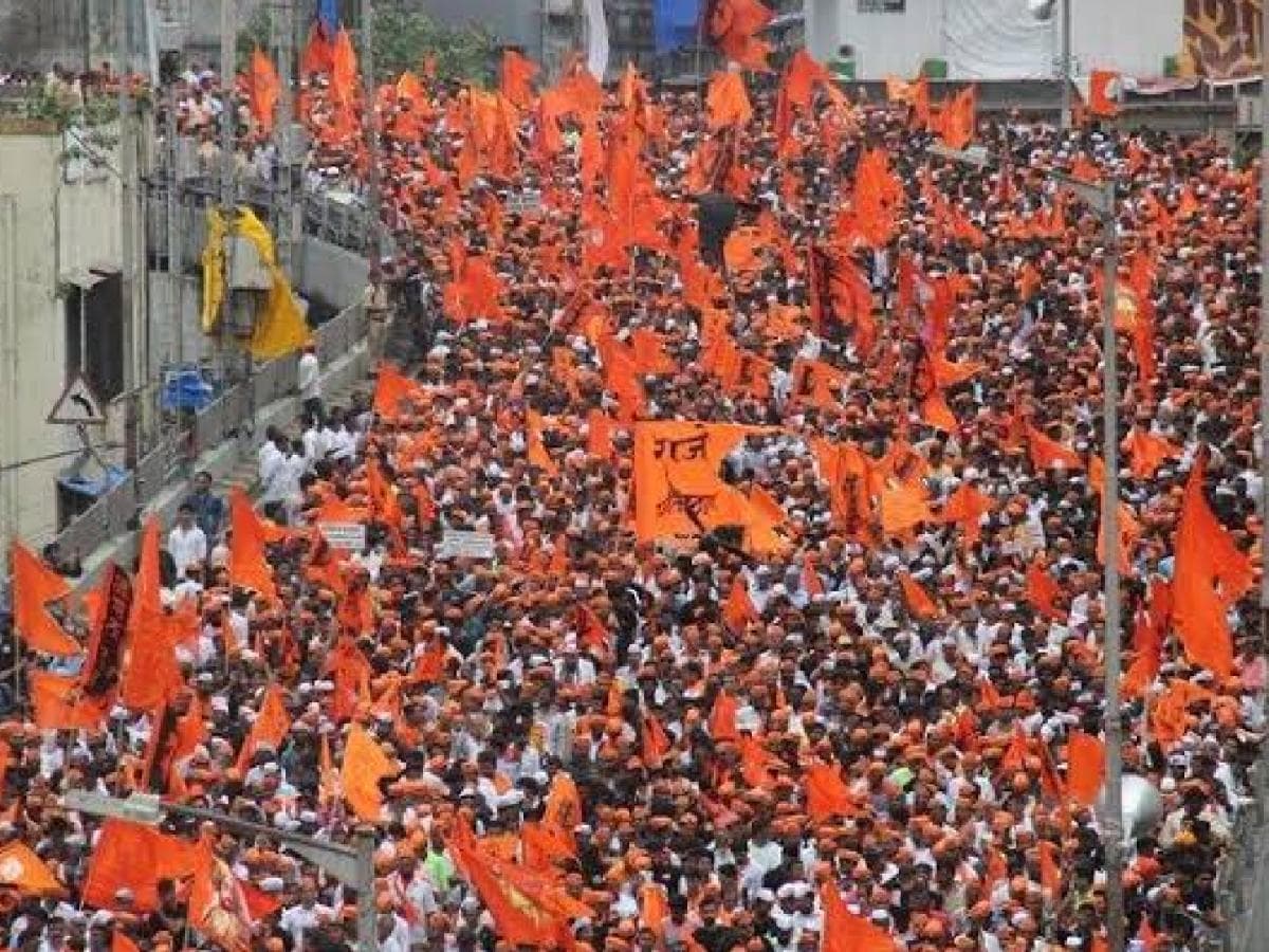 Court Ruling on Maratha Reservation: मराठा आरक्षणाचा १० टक्के कोटा तूर्त रिक्त ठेवा