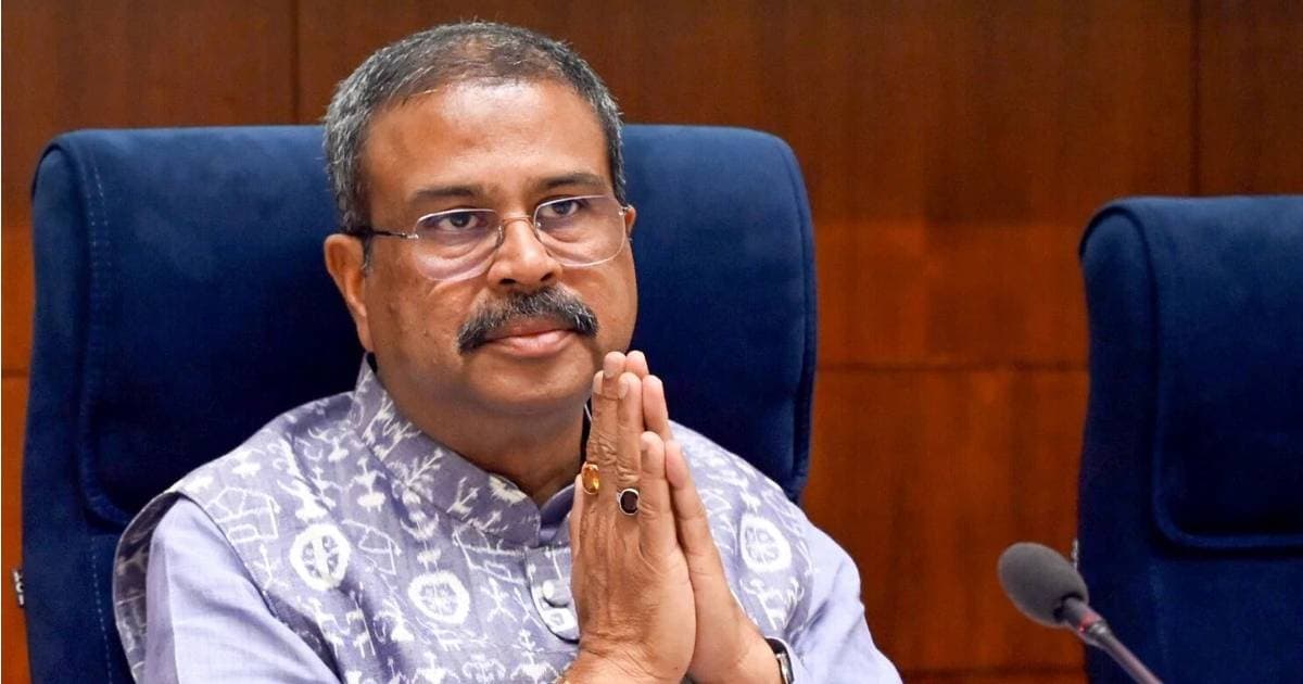 Political Resignation:धर्मेंद्र प्रधान यांचा राजीनामा आणि प्रतिक्रिया