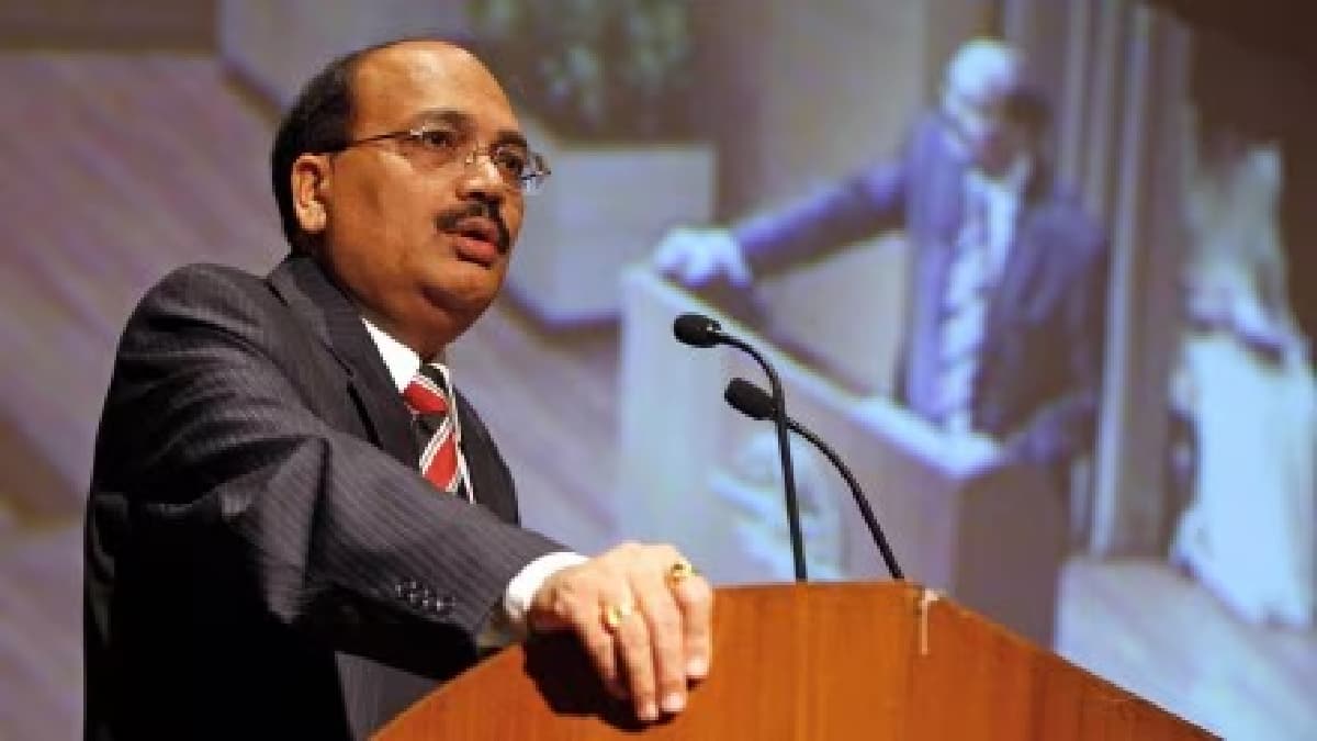 CJI Convocation Protest: हैदराबादच्या लॉ विद्यापीठाच्या विद्यार्थ्यांचा सरन्यायाधीशांना विरोध