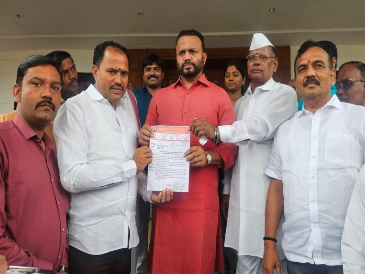Teacher Transfers Request:जुन्या शिक्षकांच्या विनंती बदल्या करा