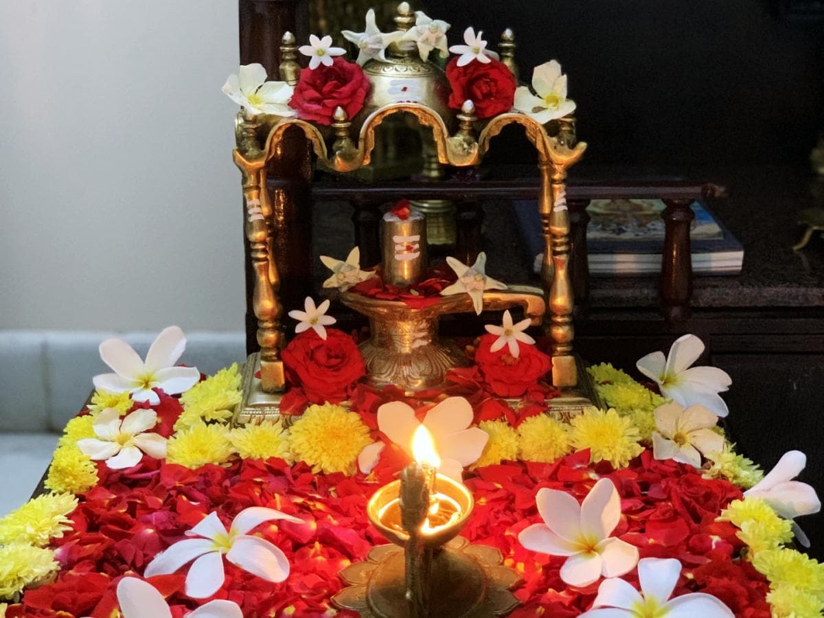 Shravan Month 2026:श्रावण मास २०२६: किती श्रावणी सोमवार? कोणती शिवामूठ कधी वाहावी?