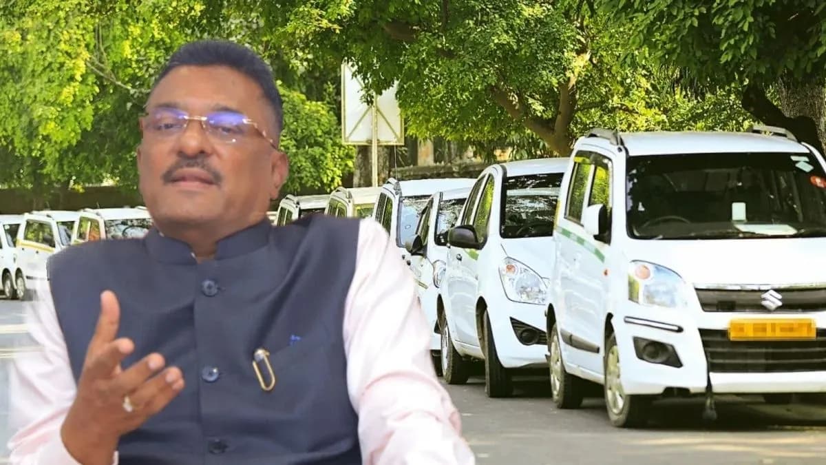 Government Decision on Language Requirement:मराठीतून संवाद साधणे अनिवार्य