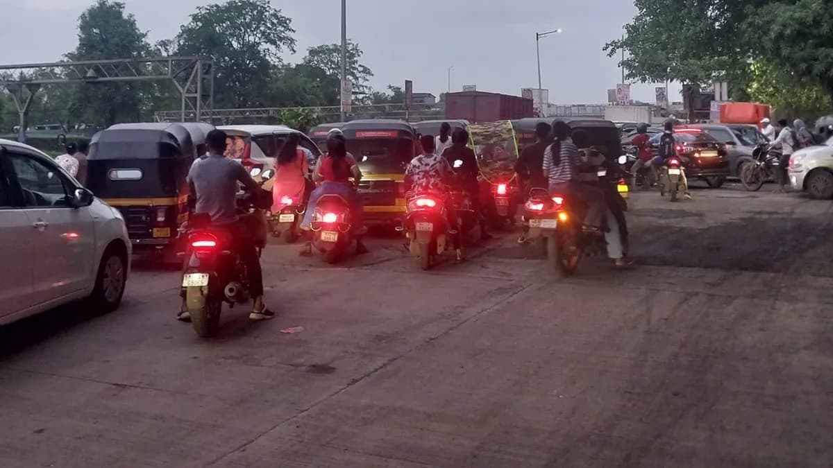 Traffic Jam in Dombivli:डोंबिवलीतील वाहतूक कोंडीचा प्रश्न गंभीर